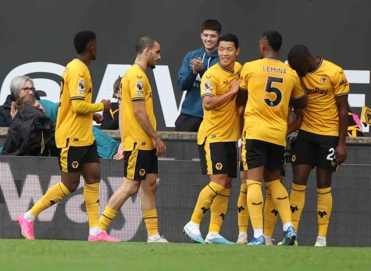 Wolverhampton, Manchester City’nin galibiyet serisine son verdi