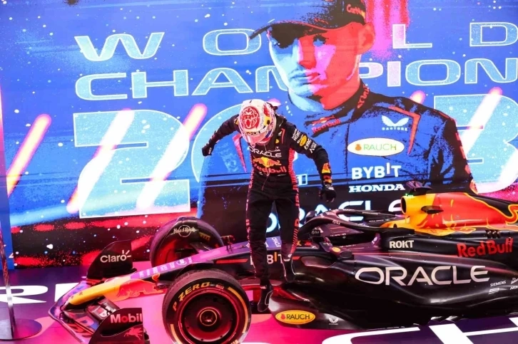 Formula 1’de Max Verstappen üst üste 3. kez şampiyon