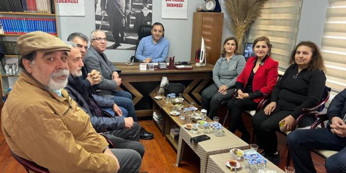 CHP, sivil toplum ve demokratik kitle örgütlerine gidiyor