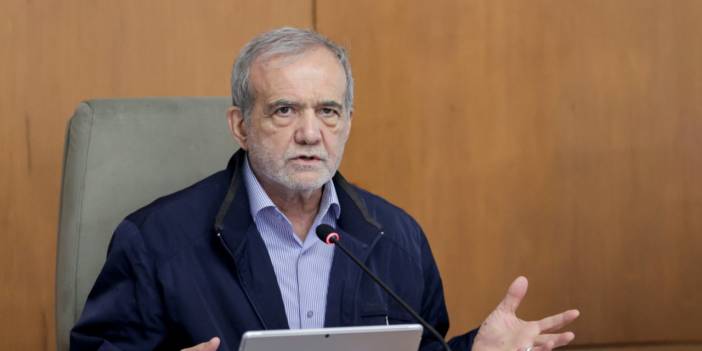Pezeşkiyan: "İran, abluka altında dayatılan bir müzakereyi kabul etmeyecek"