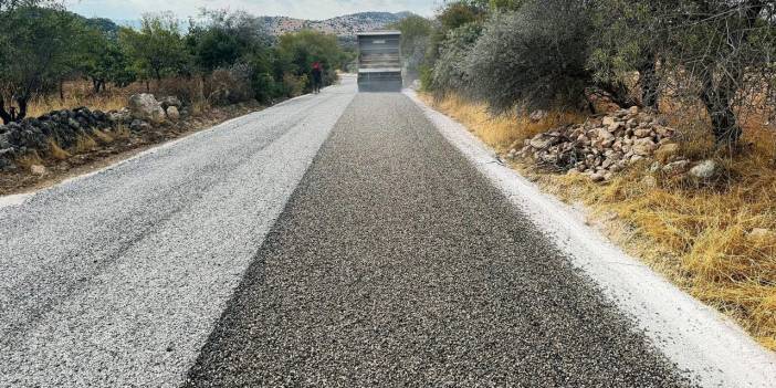 Araban’da köylerin bağlantı yolları asfaltlanıyor