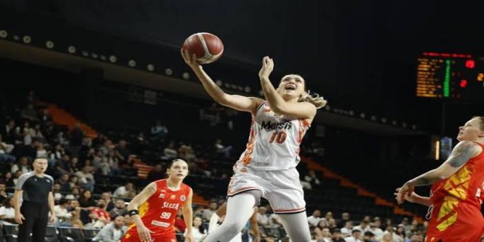 Mersin’li basketçiler, İspanyayı evinde vurdu: 85-42