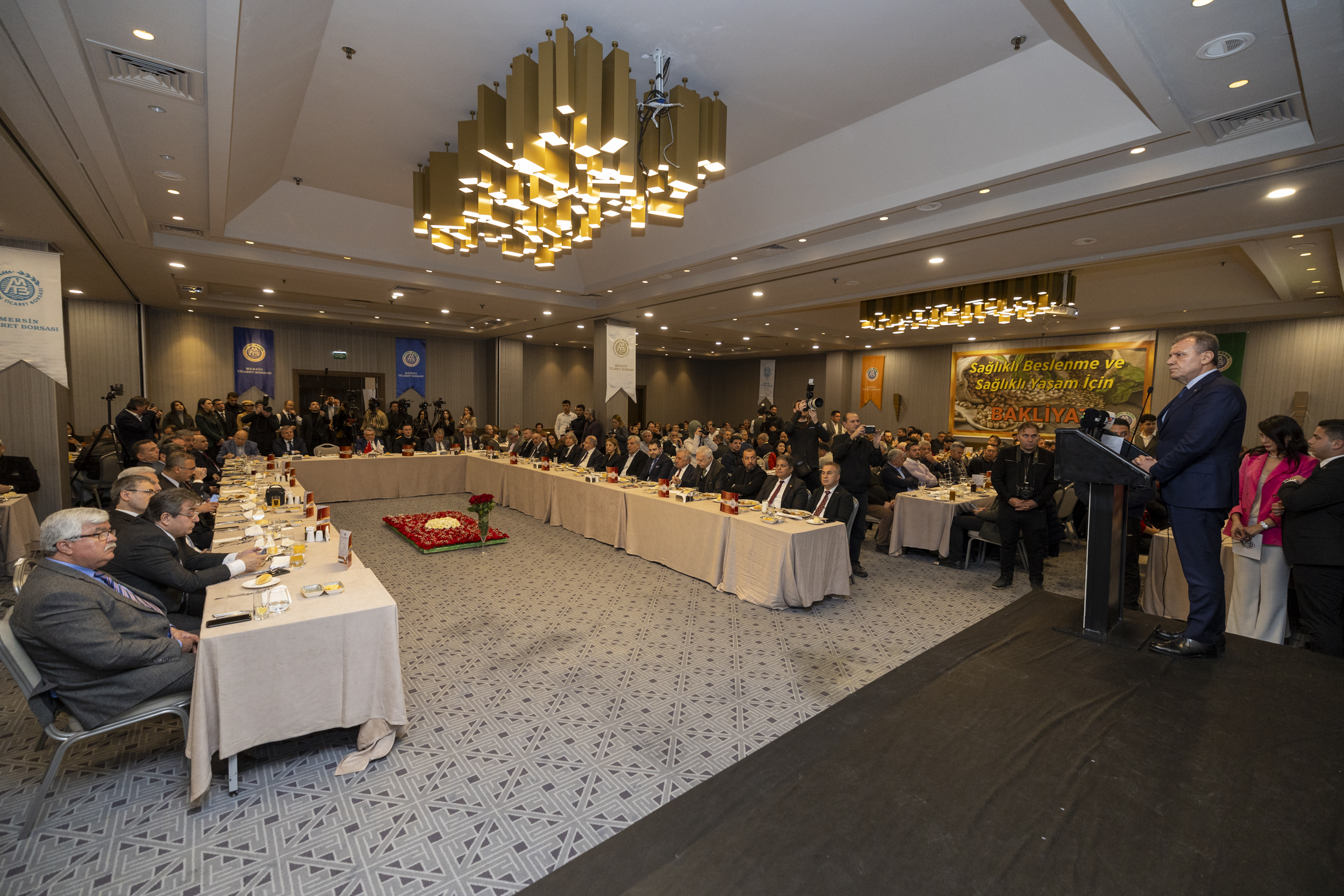 baskan-secer-dunya-bakliyat-gunu-programina-katildi-2.jpg