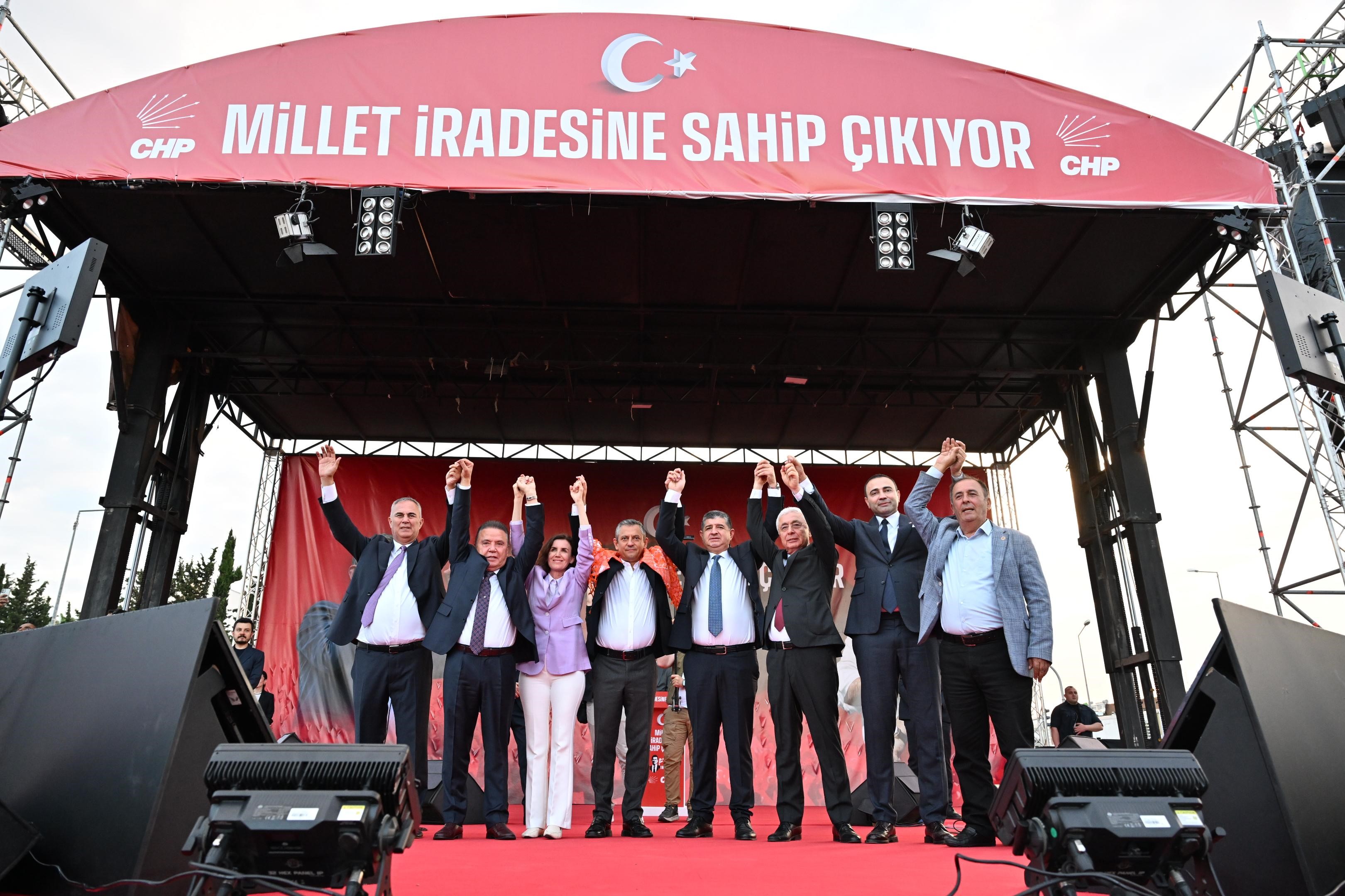 chp-antalya-mitingi.jpg