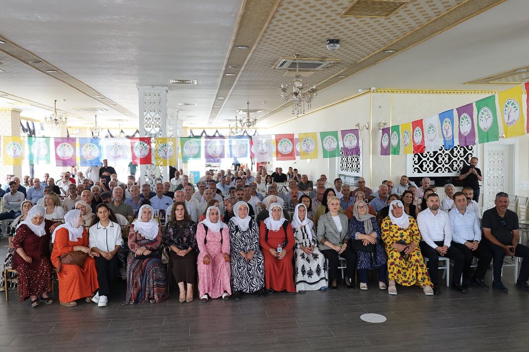 dem-parti-tarsus-ilce-kongresi-yapildi-32.jpg