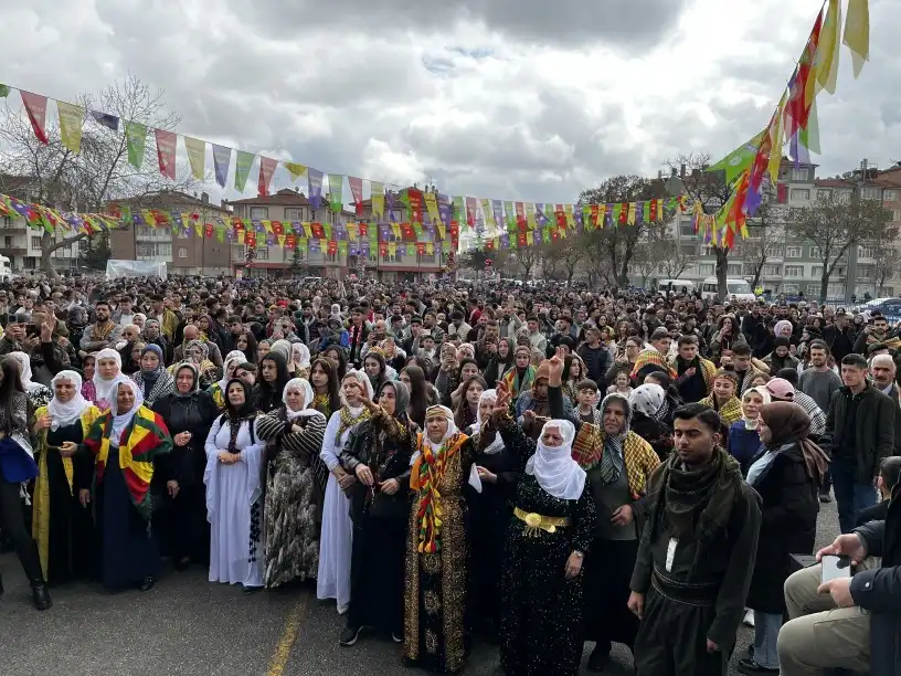 konya-newroz-kutlamasi.webp
